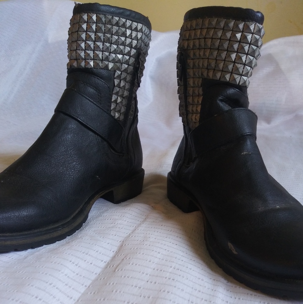 American Eagle Boots